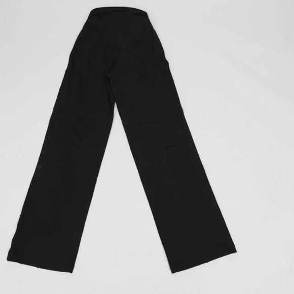 Lululemon pants super high waisted - Picture 2 of 7